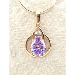 XP Gold Plated Pendant Necklace Pear Cut Glass Amethyst 19” Snake Chain Elegant